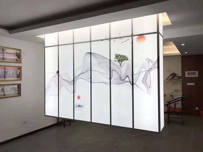 异性软膜灯(图1)